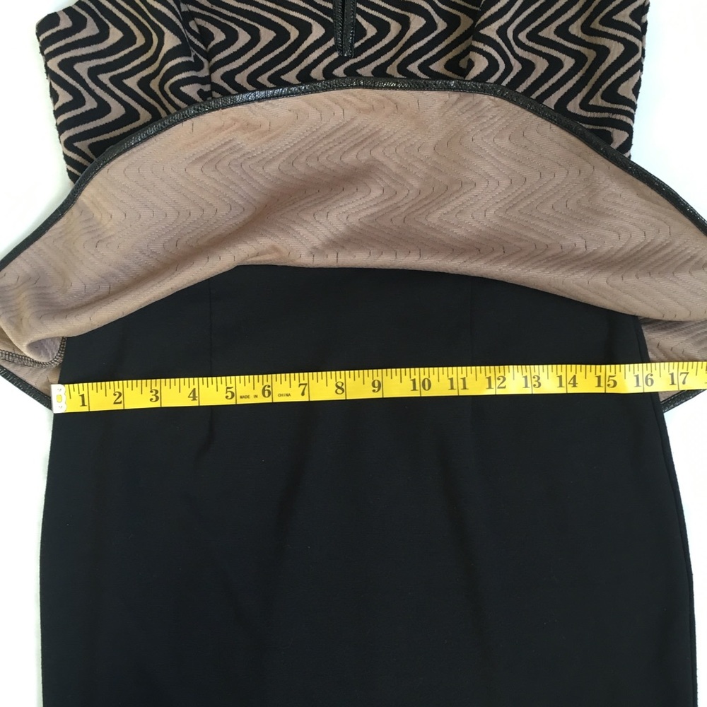 ENFOCUS  Peplum Plunge Neck Pencil Dress Size 4 - Picture 4 of 7